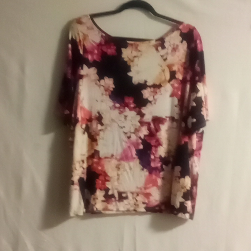 PLUS SIZE TOP
